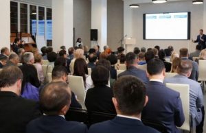 В Республике Алтай обсуждают приоритетные направления развития региона