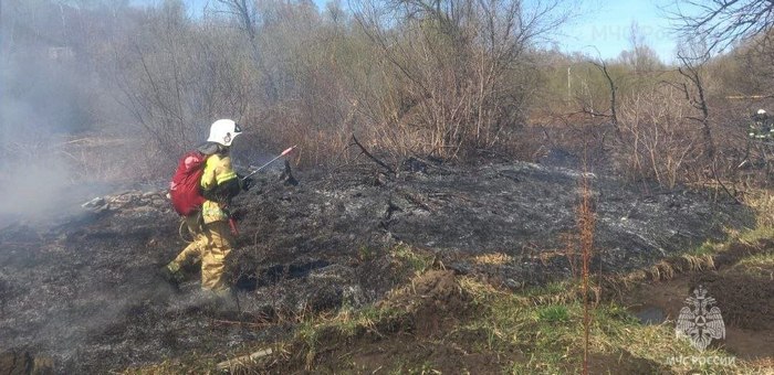 Травяной пожар произошел в Горно-Алтайске