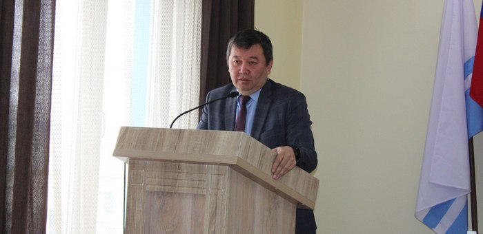 Глава Кош-Агачского района отчитался перед депутатами о деятельности за 2023 год