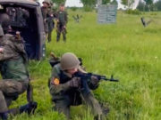 Школьники и студенты с Алтая проходят военно-полевые сборы в Бийске