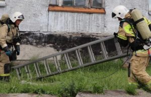 Пожарно-тактические учения прошли в общежитии медколледжа