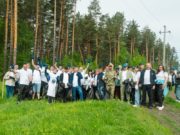 Большой экологический субботник провели сотрудники курорта «Манжерок»