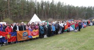 Юбилейный слет туристов-водников проходит на Алтае