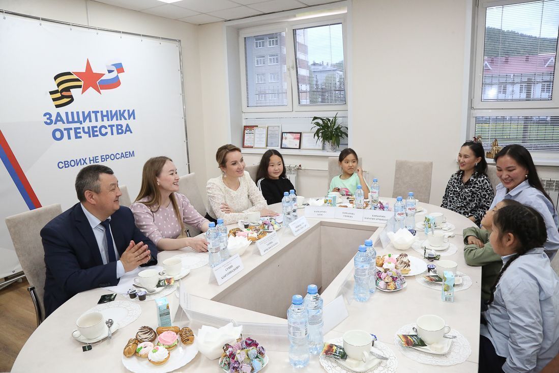 Детский омбудсмен Мария Львова-Белова посетила Республику Алтай
