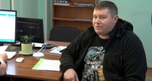 На Алтае таксист предотвратил трагедию с младенцем