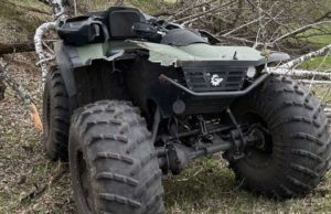 Туристы из Самарской области перевернулись на снегоболотоходе недалеко от Чемала