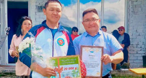 Лучших стригалей наградили в Онгудае