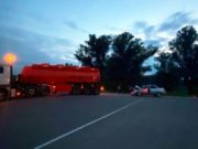 «Лада» столкнулась с бензовозом около Маймы, пострадали два человека