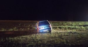 Иномарка слетела в кювет и опрокинулась у села Иня, пострадал водитель Иномарка слетела в кювет и опрокинулась у села Иня, пострадал водитель