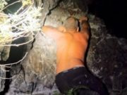 На Алтае спасли белоруса, который несколько часов провисел на отвесной скале
