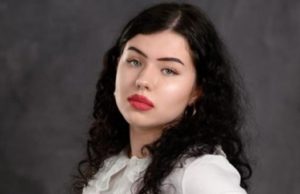 Выпускница РКЛ набрала 200 баллов по двум предметам на ЕГЭ Выпускница РКЛ набрала 200 баллов по двум предметам на ЕГЭ
