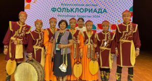 Ансамбль «Ай-Кумурел» представил Республику Алтай на Фольклориаде