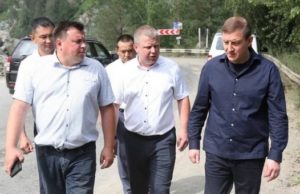 Андрей Турчак проверил ход ремонта Чемальского тракта Андрей Турчак проверил ход ремонта дороги от Усть-Семы до Чемала