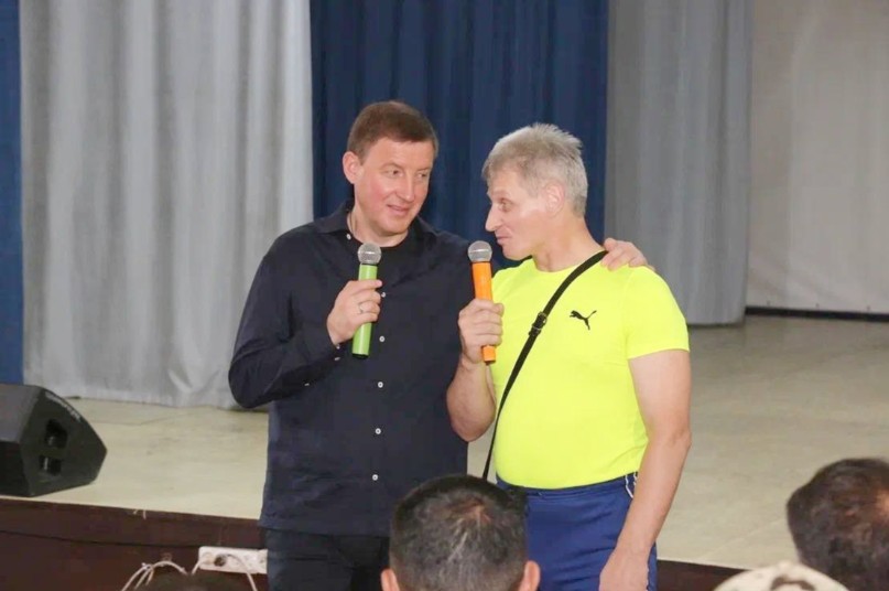 Андрей Турчак встретился с жителями Чемальского района