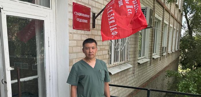 Врач-хирург с Алтая отправился с гуманитарной миссией в Запорожскую область
