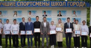 Доску почета «Лучшие спортсмены школ города» обновили в Горно-Алтайске