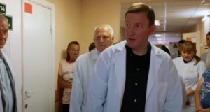 Андрей Турчак извинился за безалаберность Минздрава