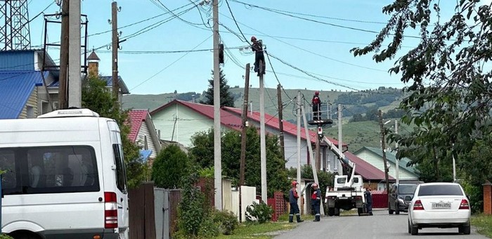 Более 35 километров электросетей обновят в Майминском районе