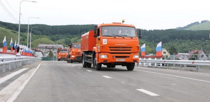 Мост в районе Парка Победы открыли после ремонта