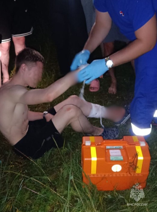 Новосибирец ночью сорвался со скалы в Чемале 