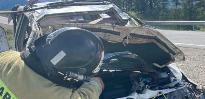 В ДТП на Чуйском тракте погибли трое граждан Монголии