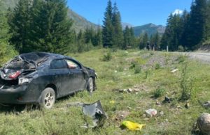 Пассажир иномарки погиб в жестком ДТП у Акташа, еще два человека получили травмы Пассажир иномарки погиб в жестком ДТП у Акташа, еще два человека получили травмы