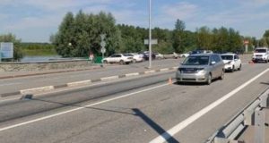 На въезде в республику столкнулись автомобили с туристами из Кемеровской области На въезде в республику столкнулись автомобили с туристами из Кемеровской области