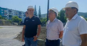 В Горно-Алтайске проверили ход строительства школы №7