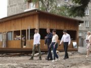 Андрей Турчак в Горно-Алтайске проверил социальные объекты и встретился с жителями