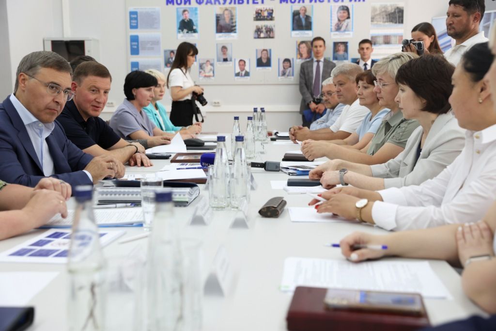 Андрей Турчак и Валерий Фальков обсудили проблемы ГАГУ и наметили пути их решения 