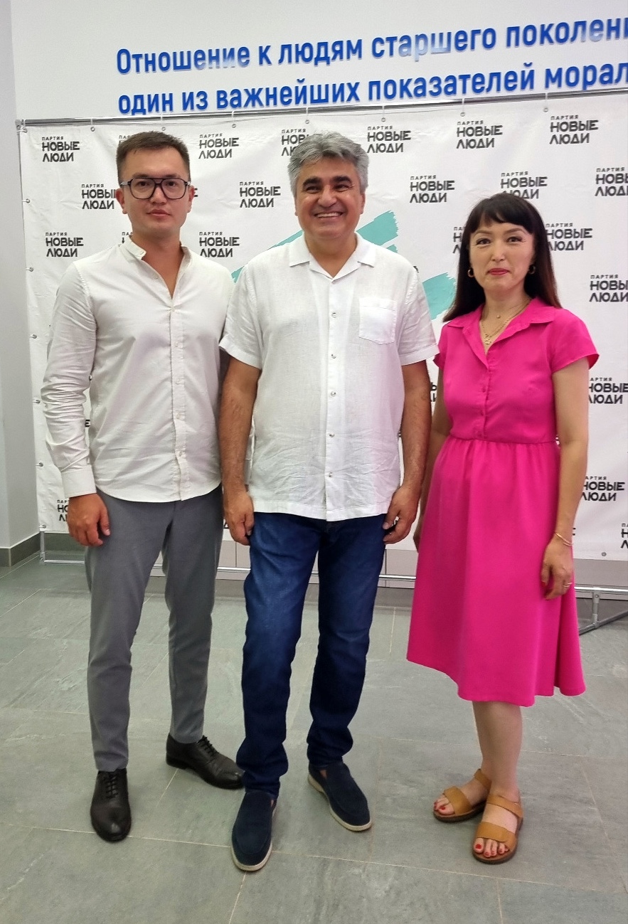 Лидер партии «Новые люди» Алексей Нечаев обсудил проблемы экологии в Горно-Алтайске