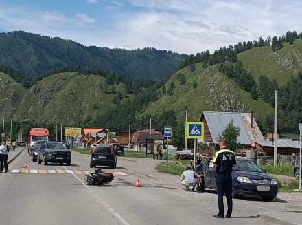 В ДТП в Элекмонаре погиб мотоциклист 