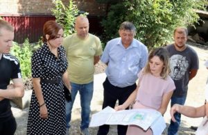 В Горно-Алтайске продолжается благоустройство территорий В Горно-Алтайске продолжается благоустройство территорий