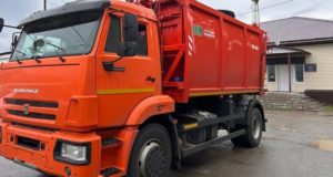 Республика Алтай получит 25 мусоровозов