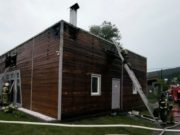 Причиной пожара в кафе в Сквере семьи могла стать молния