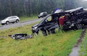 Один человек погиб и пятеро пострадали в ДТП с тремя автомобилями у Чепоша Один человек погиб и пятеро пострадали в ДТП с тремя автомобилями у Чепоша