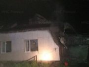 На пожаре в Горно-Алтайске спасли трех человек На пожаре в Горно-Алтайске пострадали три человека