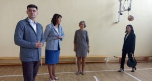 В Горно-Алтайске проверили готовность гимназии №3 к новому учебному году В Горно-Алтайске проверили готовность гимназии №3 к новому учебному году