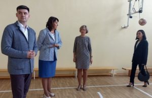 В Горно-Алтайске проверили готовность гимназии №3 к новому учебному году В Горно-Алтайске проверили готовность гимназии №3 к новому учебному году