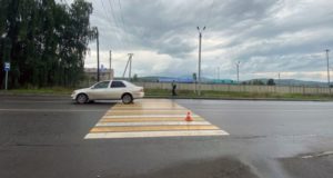 Пьяный водитель на иномарке сбил девочку в Майме Пьяный водитель на иномарке сбил девочку-подростка в Майме