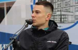 Роману Жданову присвоено звание Почетного гражданина Республики Алтай Роману Жданову присвоено звание Почетного гражданина Республики Алтай