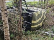 Туристы перевернулись на УАЗике в Артыбаше Туристы перевернулись на УАЗике в Артыбаше