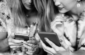 В Республике Алтай владельцы смартфонов полюбили снимать чёрно-белые фото