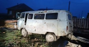 Подросток решил покататься на УАЗике ночью и попал в аварию Подросток решил покататься на УАЗике ночью и попал в аварию