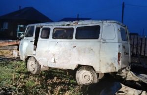Подросток решил покататься на УАЗике ночью и попал в аварию Подросток решил покататься на УАЗике ночью и попал в аварию