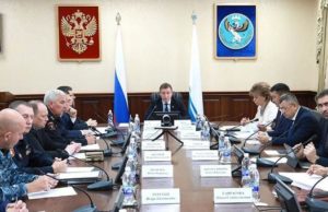 Турчак поручил «раз и навсегда» ликвидировать заросли конопли Турчак поручил «раз и навсегда» ликвидировать заросли конопли