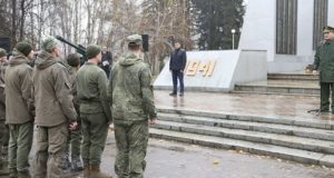 Бойцов с Алтая проводили на СВО Бойцов с Алтая проводили на СВО
