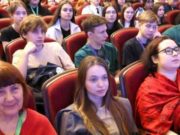 Фестиваль «Зеркало будущего» проходит в Горно-Алтайске Фестиваль «Зеркало будущего» проходит в Горно-Алтайске