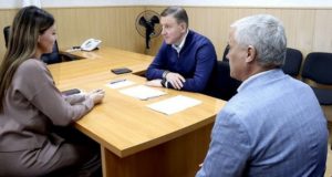 Музыка и драки: жительница Усть-Коксы пожаловалась Турчаку на шумный бар в райцентре Музыка и драки: жительница Усть-Коксы пожаловалась Турчаку на шумный бар в райцентре