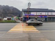 В Майме на пешеходном переходе «Лада» сбила 21-летнюю девушку В Майме на пешеходном переходе «Лада» сбила 21-летнюю девушку